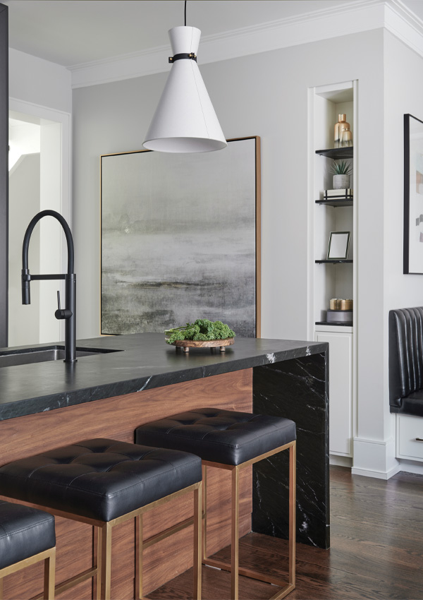 Kitchen Island Design by Jessica Cinnamon Design | Photography by Stephani Buchman 